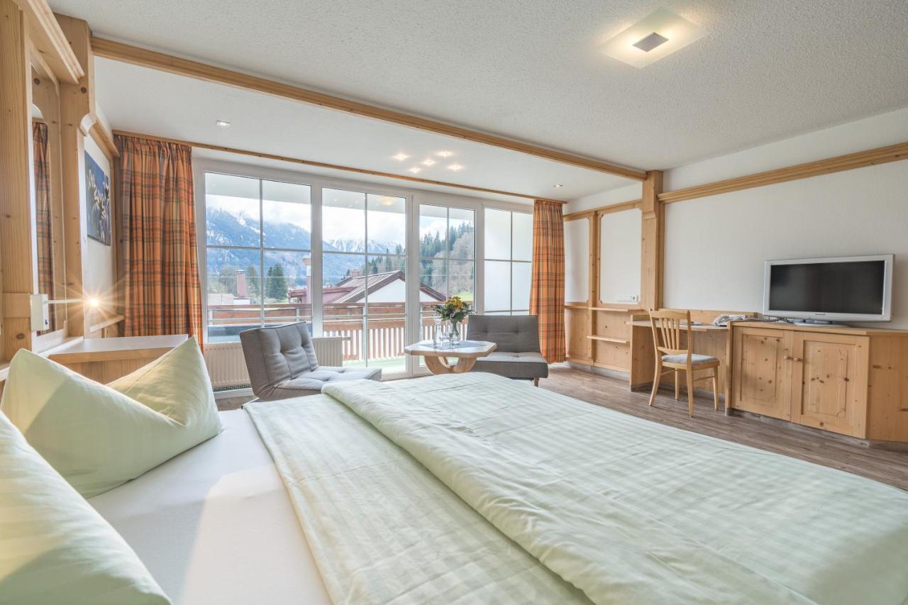 Wohlfuehlhotel Frohsinn フィッシェン エクステリア 写真