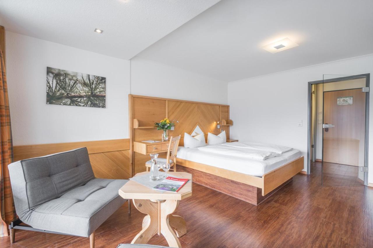 Wohlfuehlhotel Frohsinn フィッシェン エクステリア 写真